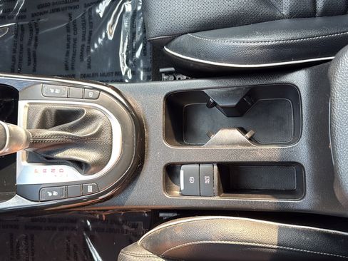 Used 2023 Kia Forte GT-Line w/ GT-Line Premium Package FWD image 20