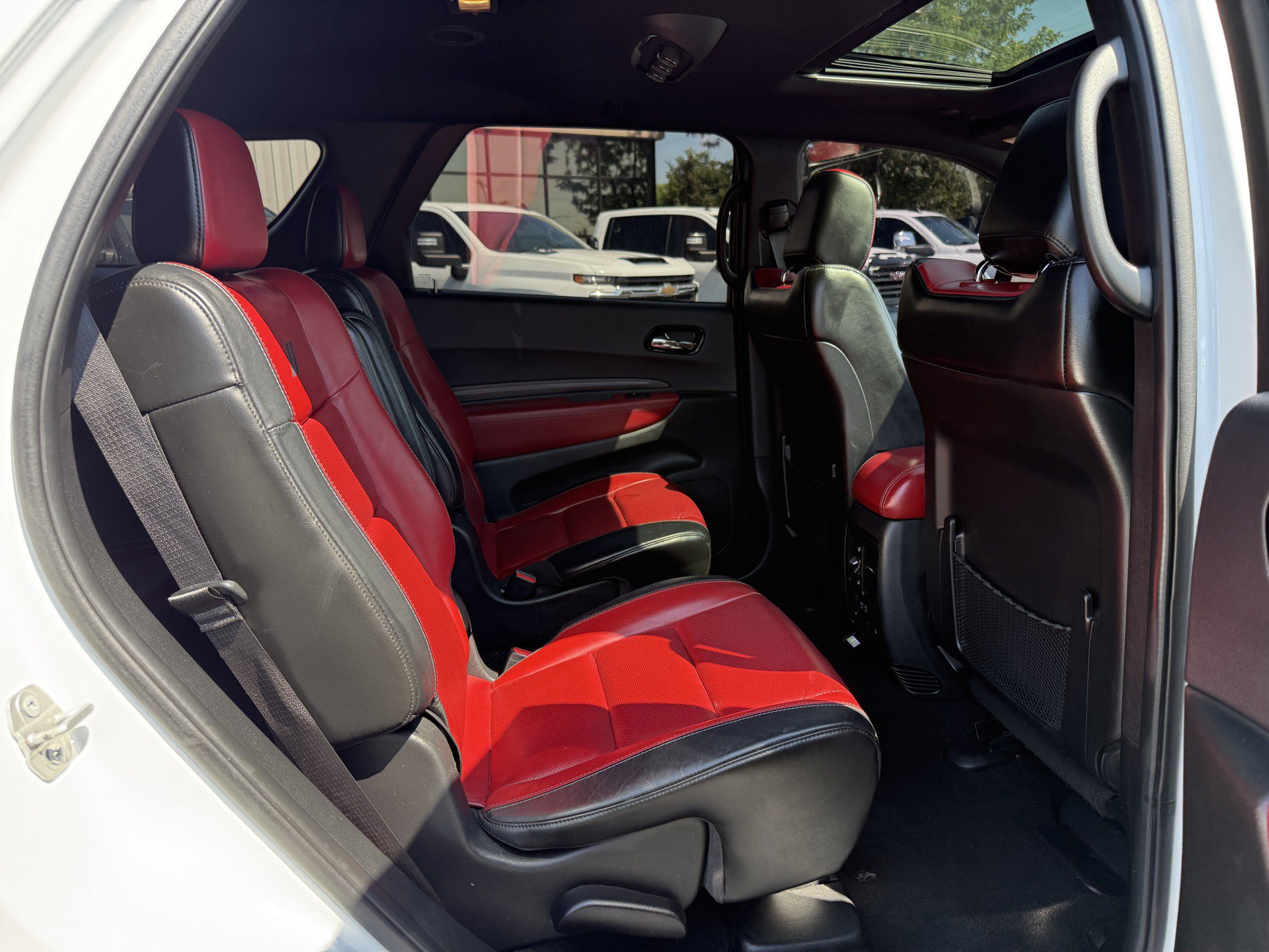 Used 2021 Dodge Durango R/T w/ Tow 'N Go Package AWD/4WD image 26
