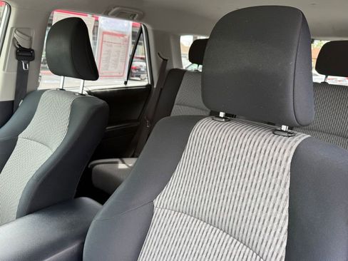 Used 2014 Toyota 4Runner SR5 RWD image 21