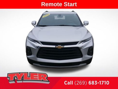 Used 2020 Chevrolet Blazer LT image 2
