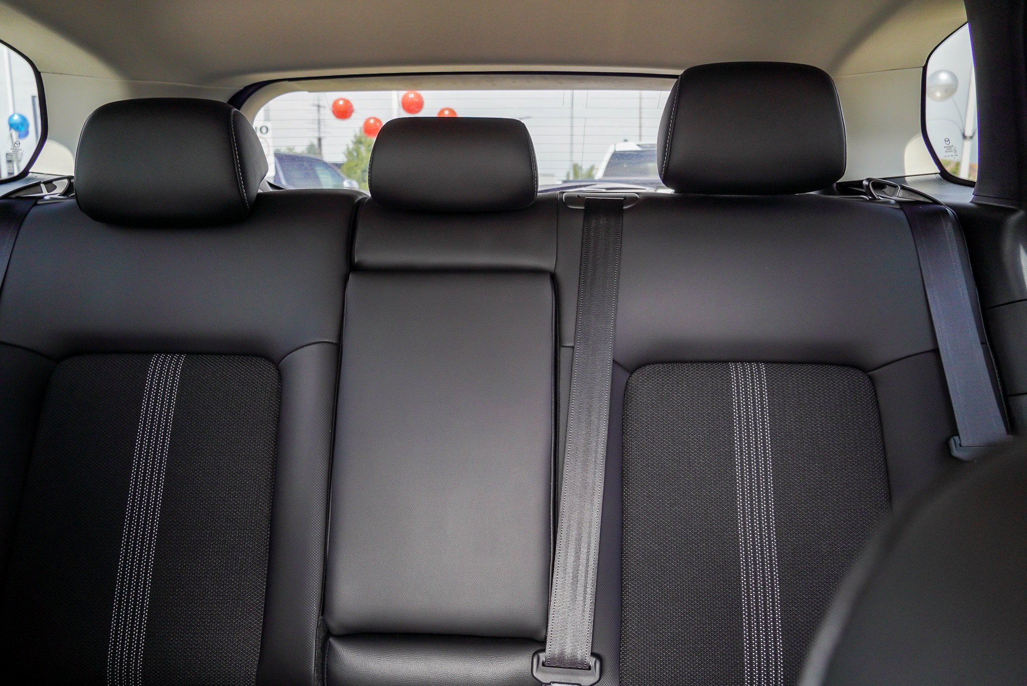 Used 2025 MAZDA CX-50 AWD 2.5 S w/ Weather Package image 24