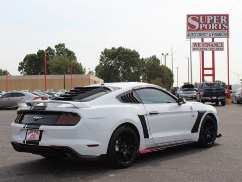 Used 2019 Ford Mustang Premium w/ Ecoboost Performance Package RWD image 4