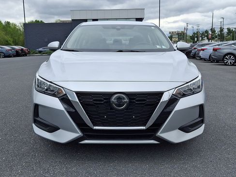 Used 2020 Nissan Sentra SV w/ Trunk Package FWD image 2