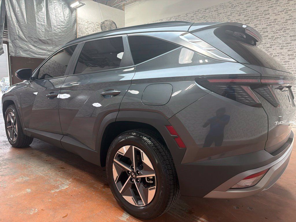 Used 2025 Hyundai Tucson SEL AWD/4WD image 5