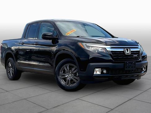 Used 2018 Honda Ridgeline Sport image 3