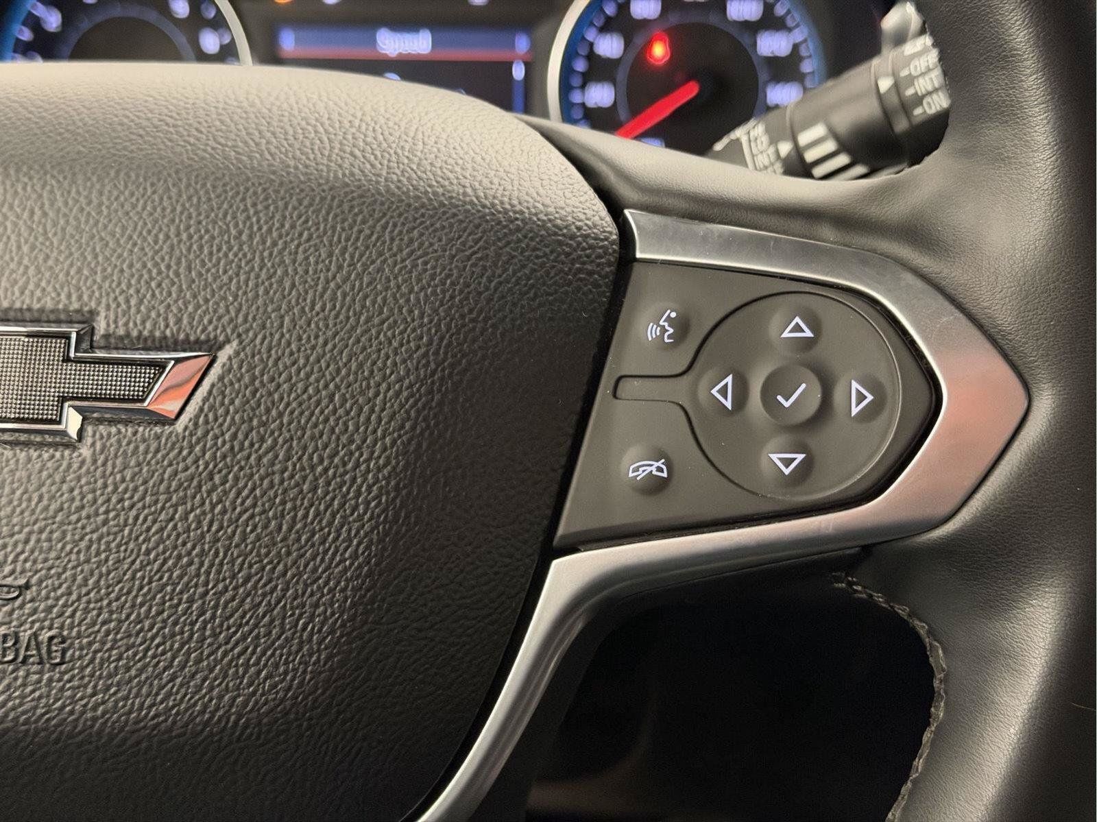 Used 2023 Chevrolet Traverse RS w/ LPO, Floor Liner Package AWD/4WD image 16