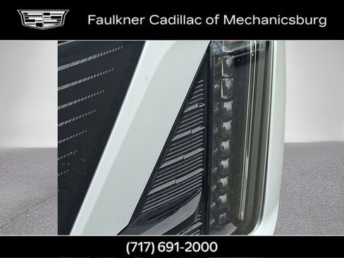 New 2026 Cadillac Vistiq Sport w/ LPO, Floor Liner Package AWD/4WD image 8