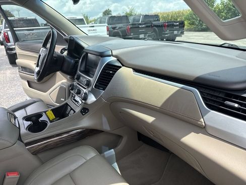 Certified 2019 GMC Yukon XL SLT w/ Open Road Package RWD image 36