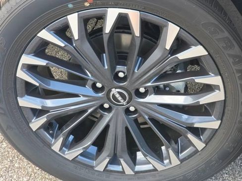 New 2026 Nissan Rogue Platinum w/ Platinum Premium Package image 19