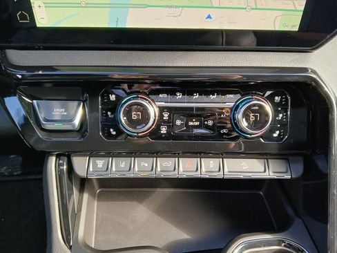 New 2026 GMC Sierra 2500 AT4 image 21