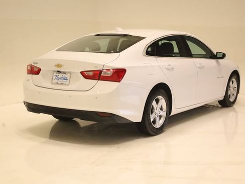 Used 2023 Chevrolet Malibu LT w/ Driver Confidence Package FWD image 6