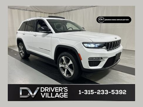 Used 2023 Jeep Grand Cherokee Limited AWD/4WD image 1