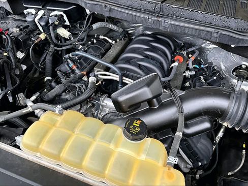Used 2021 Ford F150 XLT w/ Equipment Group 302A High RWD image 30