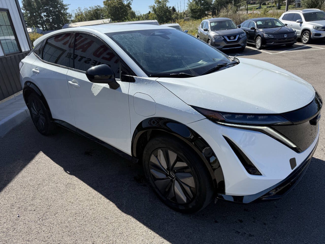 Used 2024 Nissan Ariya AWD image 5