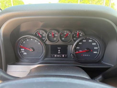 Used 2023 Chevrolet Silverado 1500 Custom AWD/4WD image 25