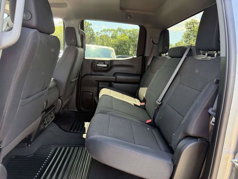 Used 2025 Chevrolet Silverado 1500 Custom Trail Boss AWD/4WD image 14