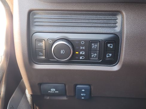 New 2026 Ford F350 King Ranch w/ Tremor Off-Road Package AWD/4WD image 15
