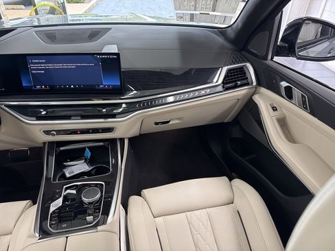 New 2026 BMW X7 xDrive40i w/ M Sport Package image 55