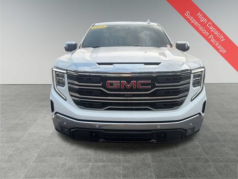 Used 2025 GMC Sierra 1500 SLT w/ SLT Premium Package AWD/4WD image 10