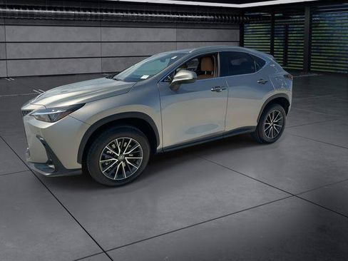 Certified 2024 Lexus NX 250 FWD image 4