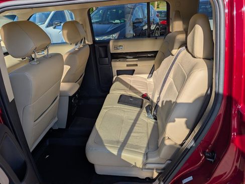 Used 2018 Ford Flex SEL w/ Equipment Group 202A AWD/4WD image 9
