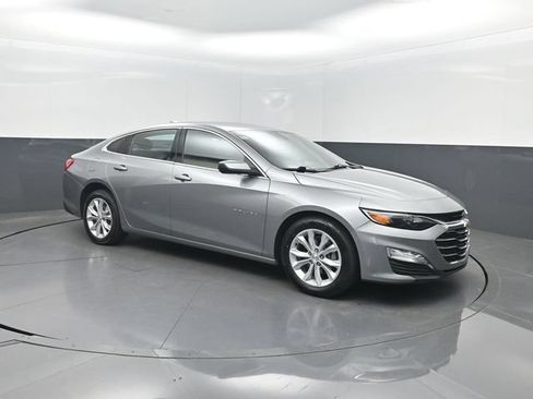 Used 2025 Chevrolet Malibu LT FWD image 35