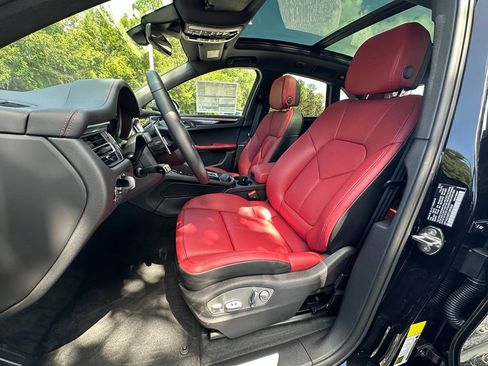 New 2026 Porsche Macan S AWD/4WD image 5