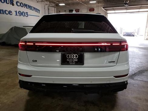 Used 2025 Audi Q8 Premium Plus AWD/4WD image 4