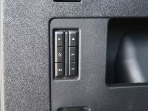 Used 2024 Ford Expedition Max Limited image 18