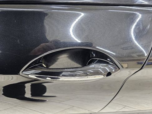 Used 2019 BMW 650i Gran Coupe w/ Executive Package image 13