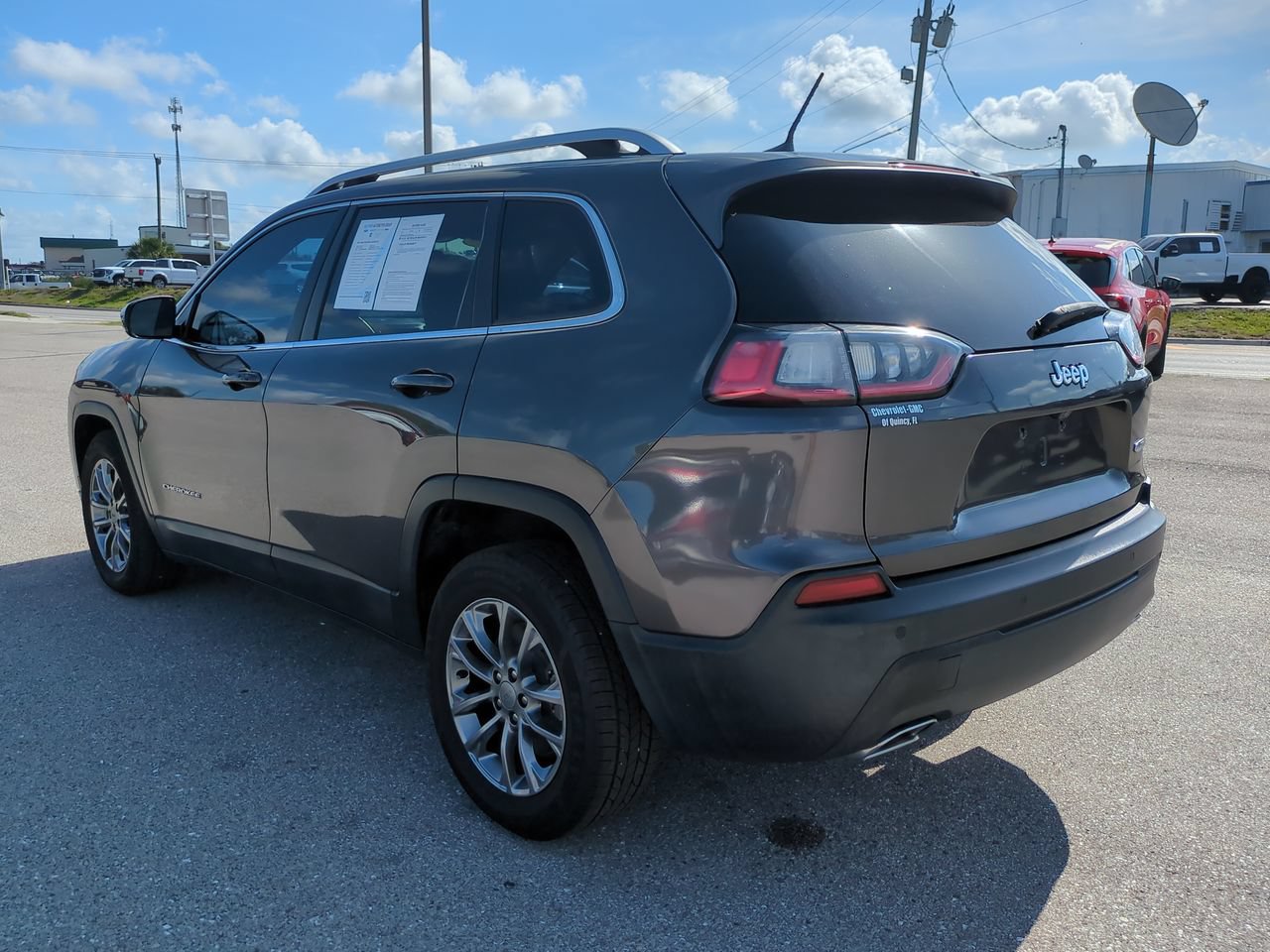 Used 2021 Jeep Cherokee Latitude Lux w/ Comfort/Convenience Group FWD image 6