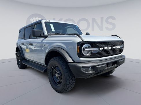 New 2026 Ford Bronco Outer Banks AWD/4WD image 10