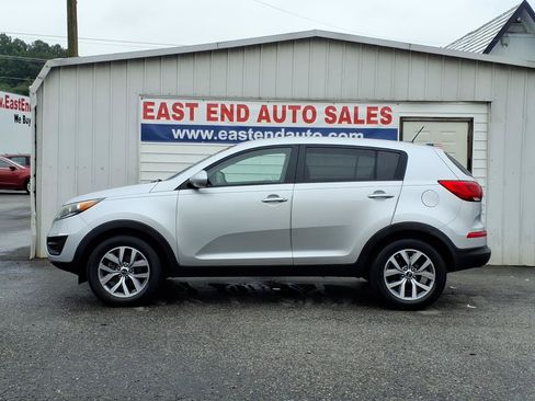 Used 2014 Kia Sportage LX FWD image 2