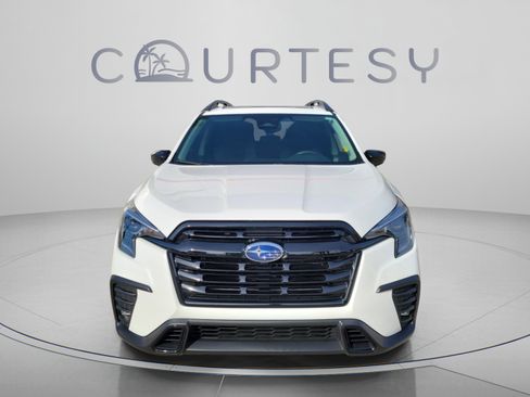 Used 2025 Subaru Ascent Onyx Edition AWD/4WD image 6