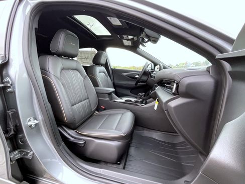 New 2026 Buick Envista Avenir image 15