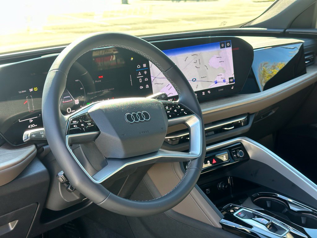 Used 2025 Audi Q5 Premium w/ Convenience Package AWD/4WD image 12