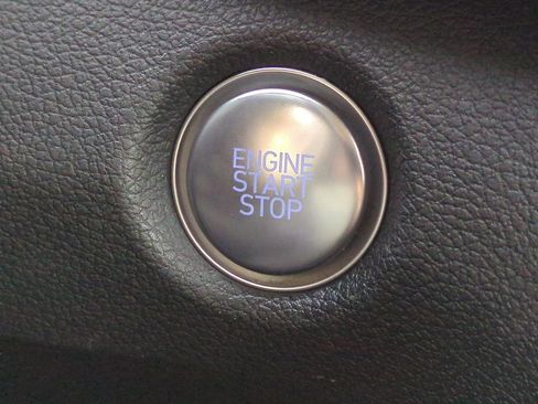 Certified 2023 Hyundai Santa Fe SEL FWD image 16