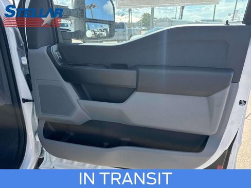 New 2025 Ford F550 4x4 SuperCab Super Duty image 26
