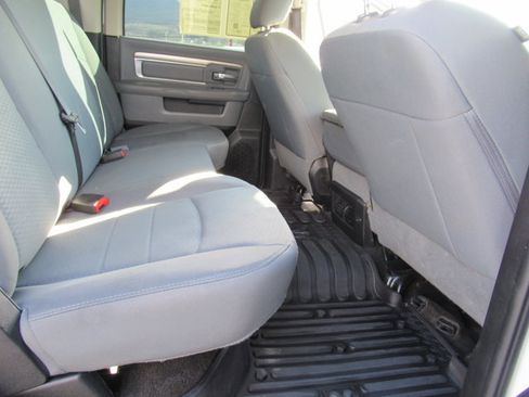 Used 2017 RAM 2500 SLT image 16