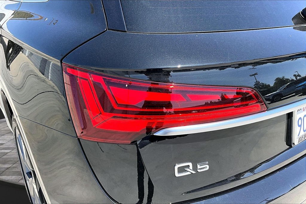 Used 2022 Audi Q5 2.0T Premium Plus AWD/4WD image 34