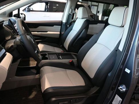 New 2026 Honda Odyssey Elite image 16