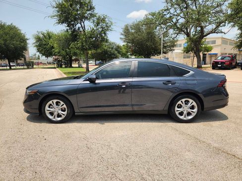 Used 2025 Honda Accord LX image 4