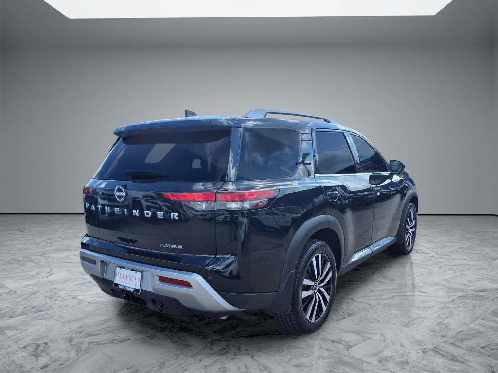 Used 2024 Nissan Pathfinder Platinum FWD image 7