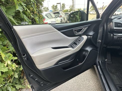 Used 2022 Subaru Forester Premium w/ Popular Package #1 AWD/4WD image 48