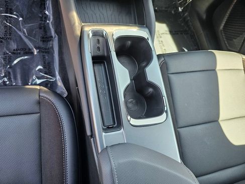 New 2025 Chevrolet Equinox EV RS w/ Active Safety Package 3 AWD/4WD image 26