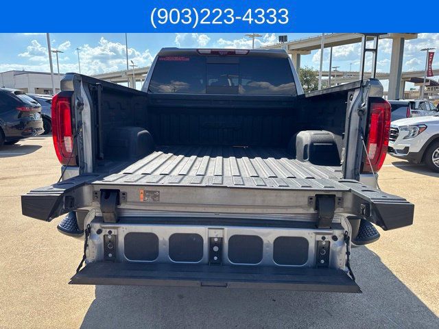 Used 2023 GMC Sierra 1500 AT4 w/ Technology Package AWD/4WD image 12