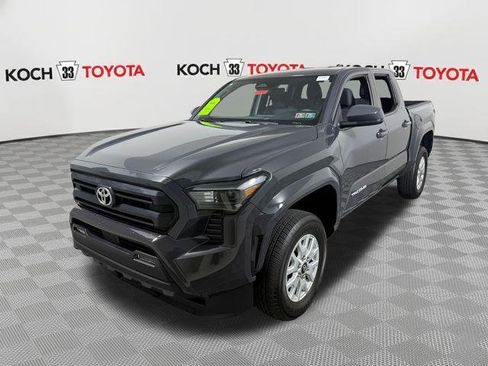 Certified 2024 Toyota Tacoma SR5 AWD/4WD image 3