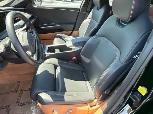 Used 2024 Lucid Air Touring AWD/4WD image 22