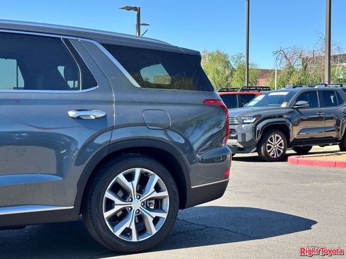 Used 2020 Hyundai Palisade SEL w/ Convenience Package FWD image 9