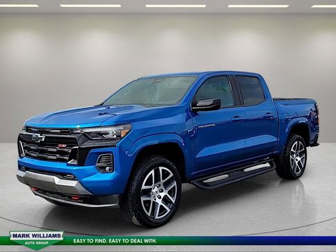 Used 2024 Chevrolet Colorado Z71 w/ Advanced Trailering Package image 8